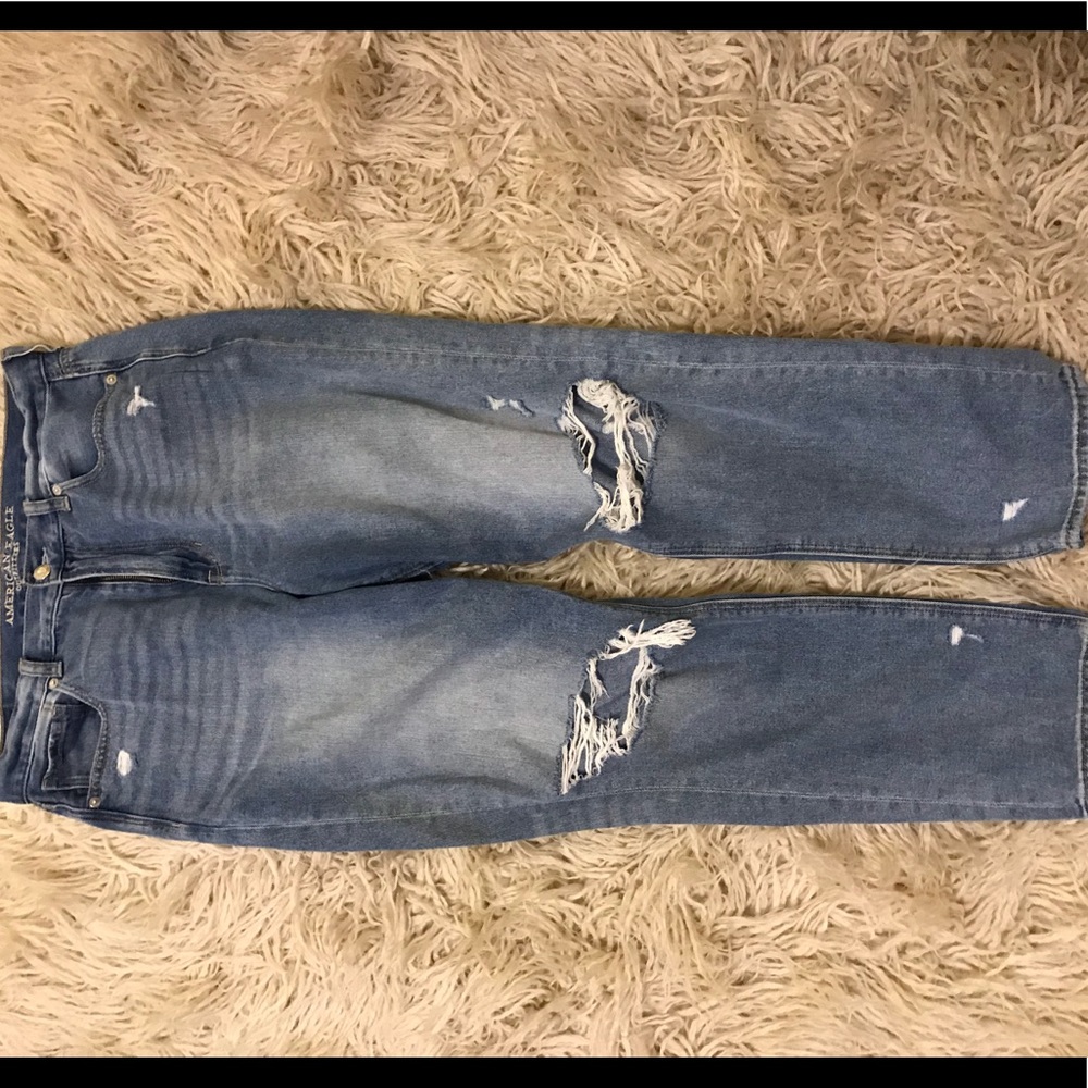 American Eagle Mom Jeans